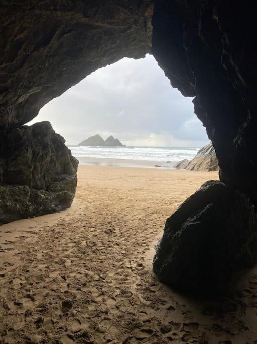Surf'S Up! Perfect Base For Holidays Or Work In Cornwall St Columb Major Exteriör bild