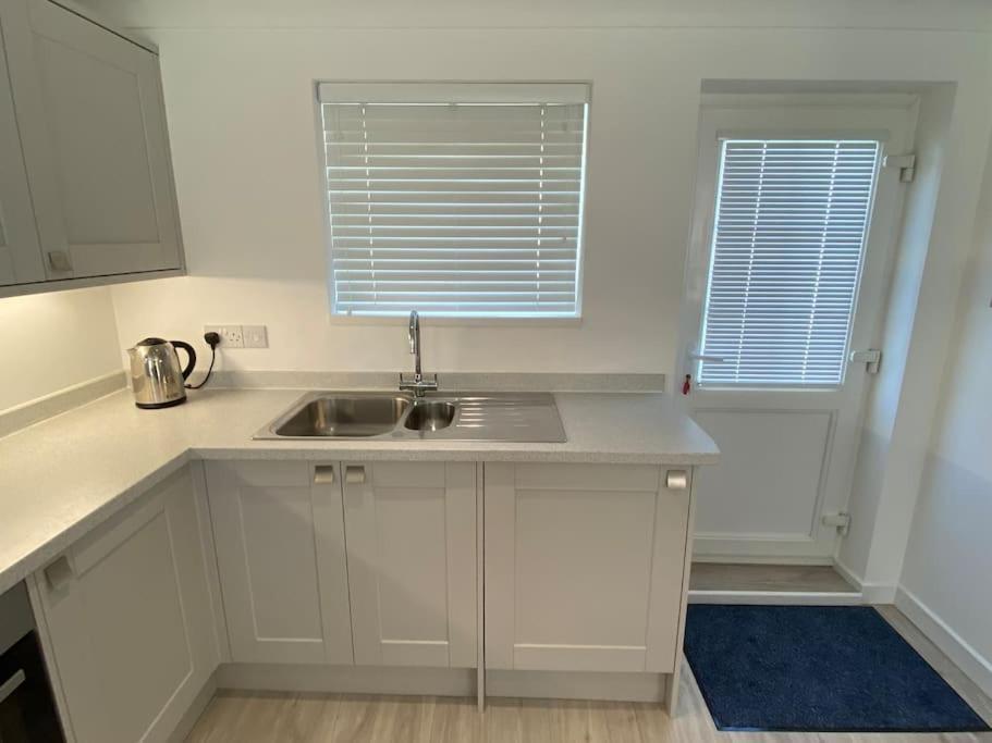 Surf'S Up! Perfect Base For Holidays Or Work In Cornwall St Columb Major Exteriör bild