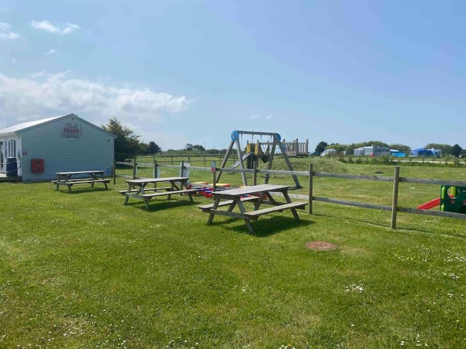 Surf'S Up! Perfect Base For Holidays Or Work In Cornwall St Columb Major Exteriör bild